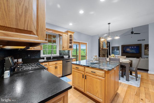 890 SUMNER CT, Westminster, MD 21158