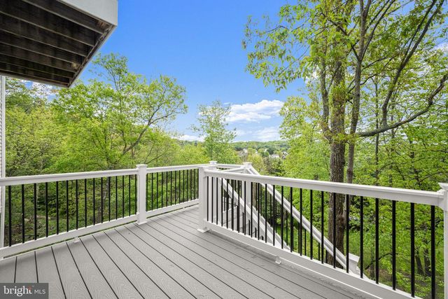 890 SUMNER CT, Westminster, MD 21158