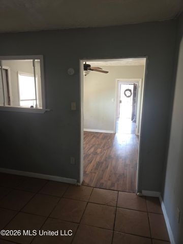 870 Crawford Street, Jackson, MS 39203