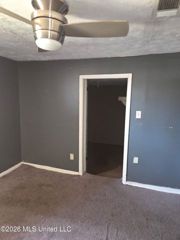 870 Crawford Street, Jackson, MS 39203