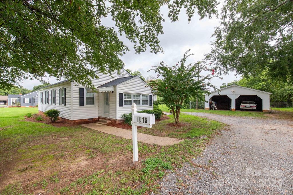 1015 Grace Avenue, Lancaster, SC 29720