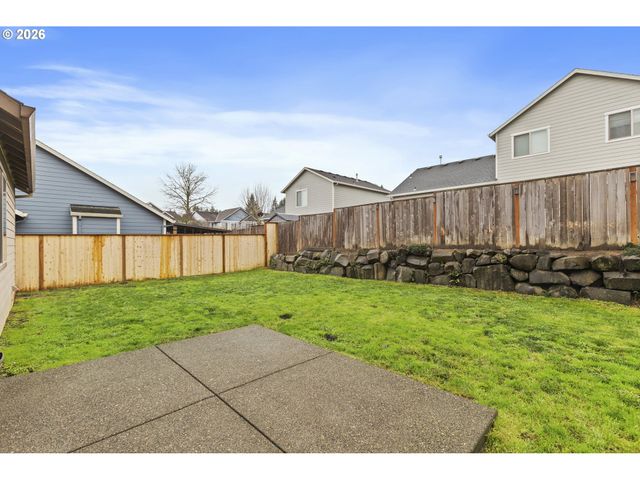 59539 WHITEOAK Dr, St Helens, OR 97051