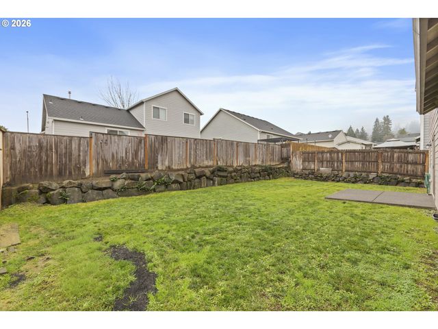 59539 WHITEOAK Dr, St Helens, OR 97051
