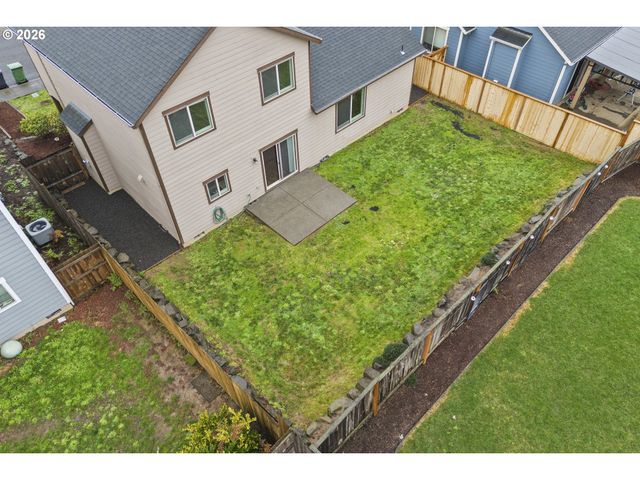 59539 WHITEOAK Dr, St Helens, OR 97051