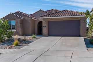 700 Cuarzo Road SE, Rio Rancho, NM 87124