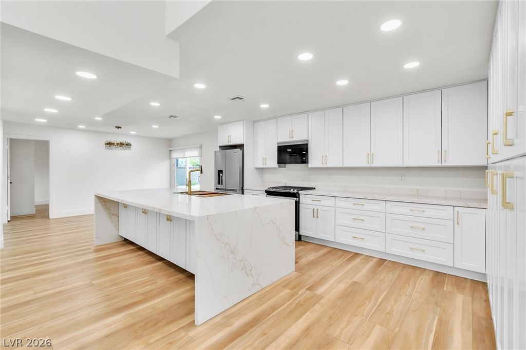 4132 Butterfield Way, Las Vegas, NV 89103 — exterior