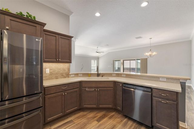 11294 BERNING TERRACE, Oxford, FL 34484