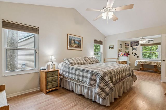 10525 SW 55TH PLACE, Gainesville, FL 32608