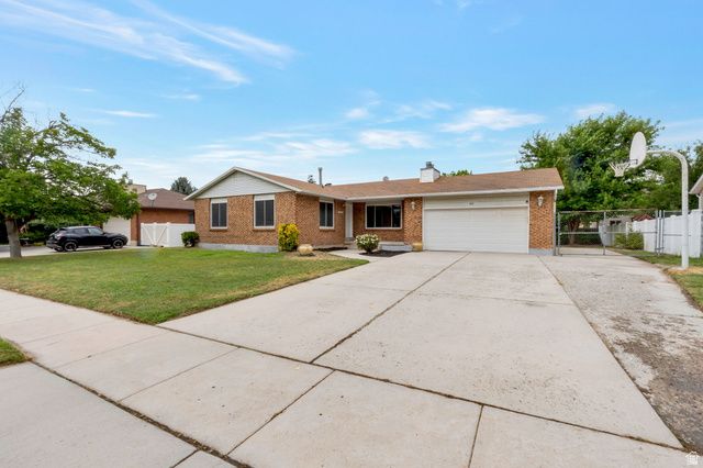 2237 E KARALEE WAY, Sandy, UT 84092
