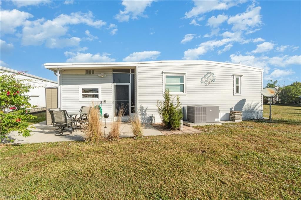 5508 Colonial RD, NORTH FORT MYERS, FL 33917 — photo 3
