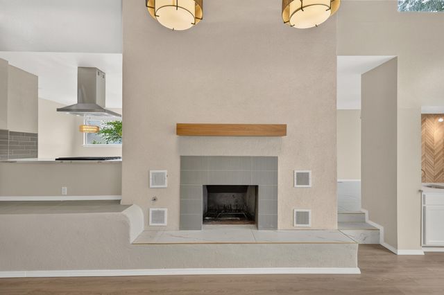 9635 Village Green Drive NE, Albuquerque, NM 87111
