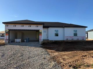 147 Maverick Drive, Mt Vernon, MO 65712