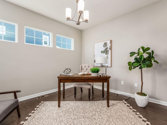 8579 Tupelo Way, Plain City, OH 43064