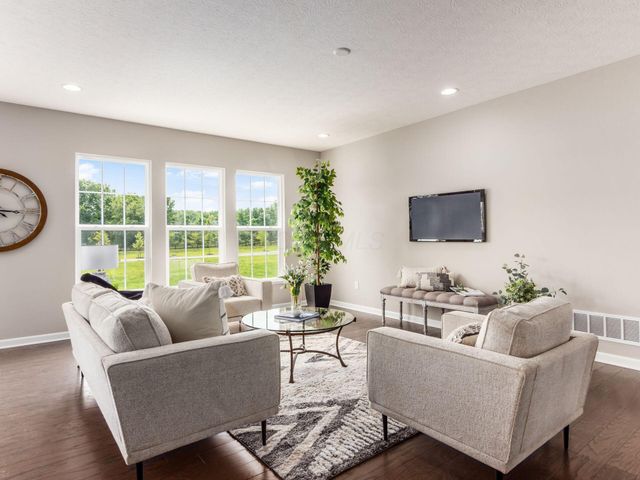 8579 Tupelo Way, Plain City, OH 43064