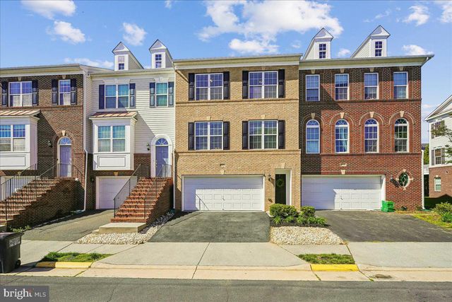 25073 PRAIRIE FIRE SQ, Aldie, VA 20105