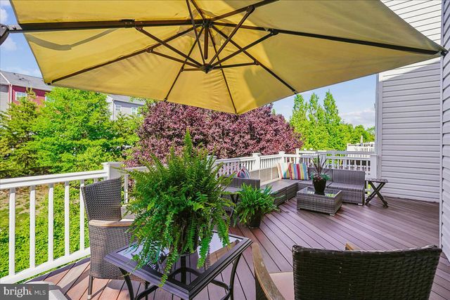 25073 PRAIRIE FIRE SQ, Aldie, VA 20105
