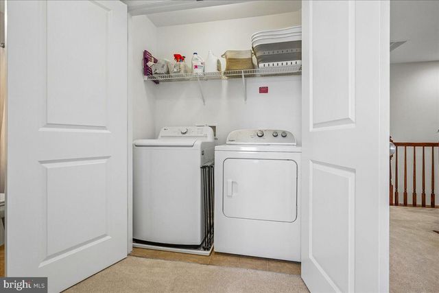 25073 PRAIRIE FIRE SQ, Aldie, VA 20105