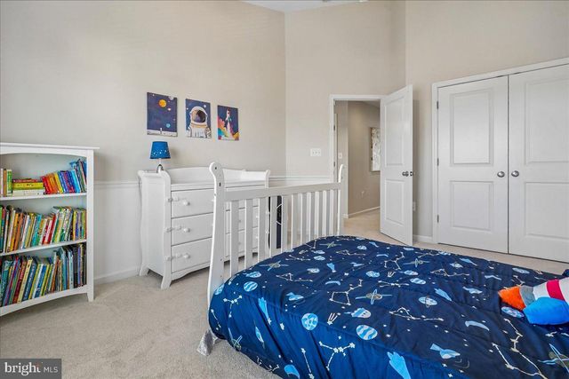 25073 PRAIRIE FIRE SQ, Aldie, VA 20105