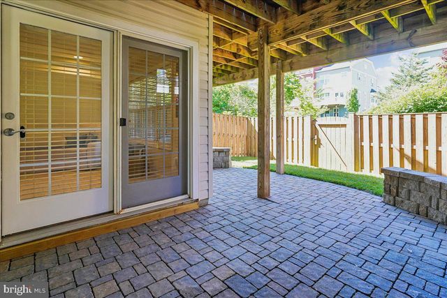 25073 PRAIRIE FIRE SQ, Aldie, VA 20105