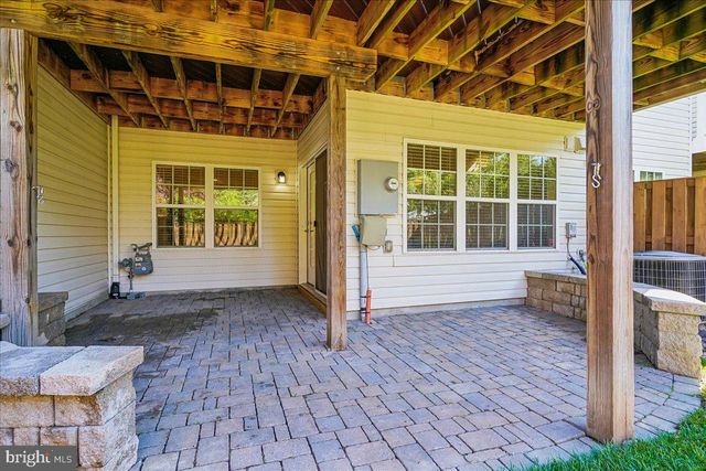 25073 PRAIRIE FIRE SQ, Aldie, VA 20105