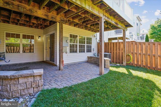 25073 PRAIRIE FIRE SQ, Aldie, VA 20105
