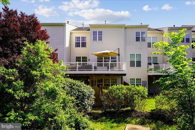25073 PRAIRIE FIRE SQ, Aldie, VA 20105