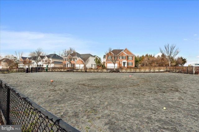 25073 PRAIRIE FIRE SQ, Aldie, VA 20105