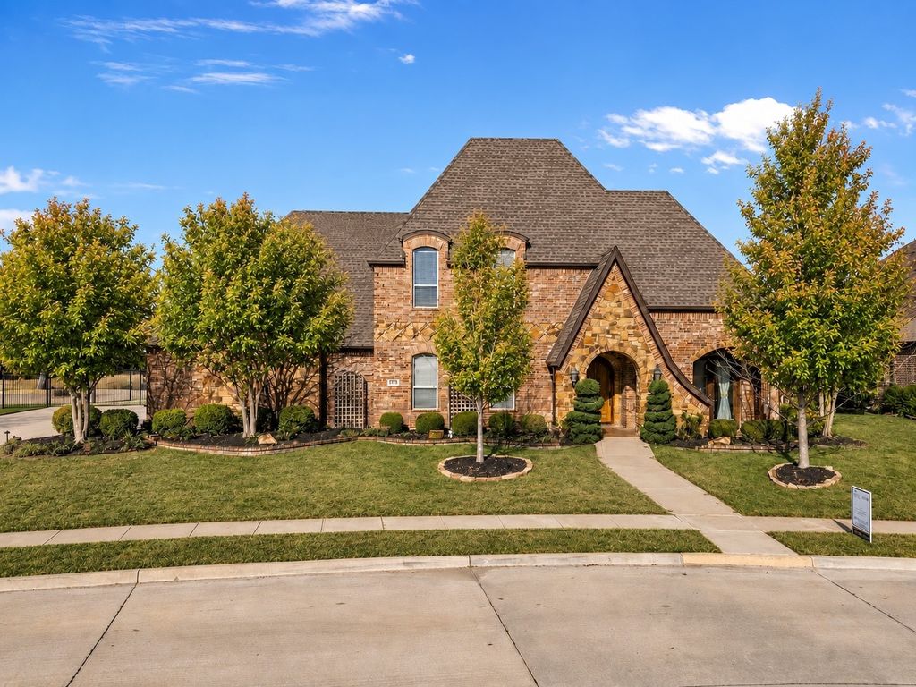 614 Cross Timbers Drive, Keller, TX 76248