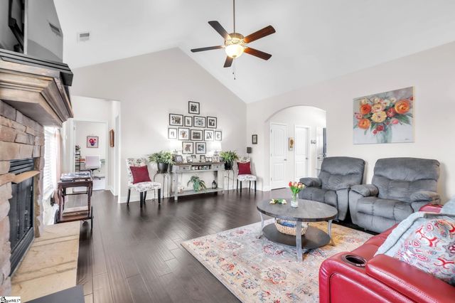 600 Snowshoe Court, Travelers Rest, SC 29690