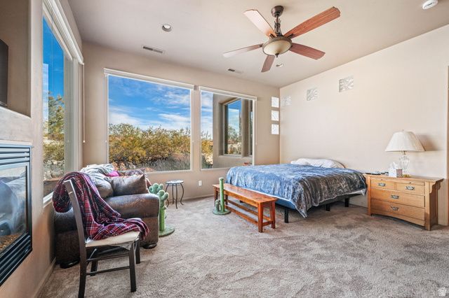 19 BOULDER CIR, Santa Clara, UT 84765