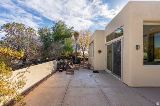 19 BOULDER CIR, Santa Clara, UT 84765