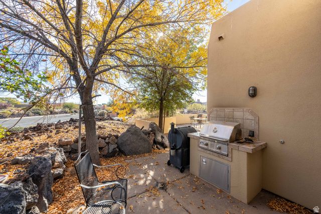 19 BOULDER CIR, Santa Clara, UT 84765