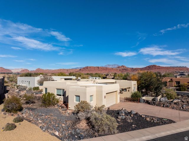 19 BOULDER CIR, Santa Clara, UT 84765