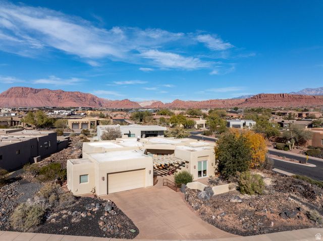 19 BOULDER CIR, Santa Clara, UT 84765