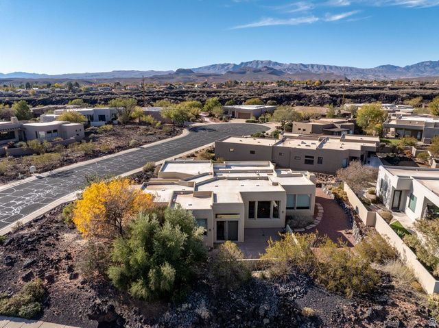 19 BOULDER CIR, Santa Clara, UT 84765