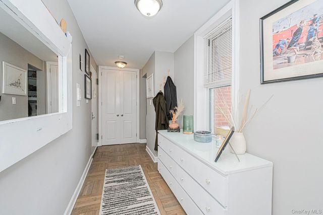 130 Beach 121st Street 1G, Rockaway Park, NY 11694