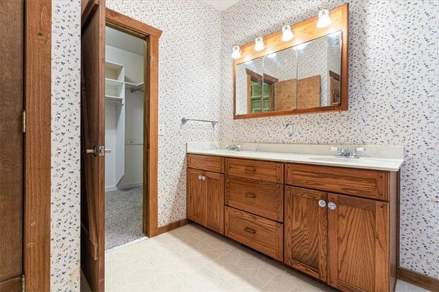 14 Salen Lane, Bella Vista, AR 72715