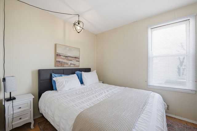 405 W High Street, Sycamore, IL 60178