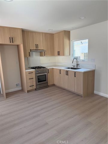 8959 San Luis, South Gate, CA 90280