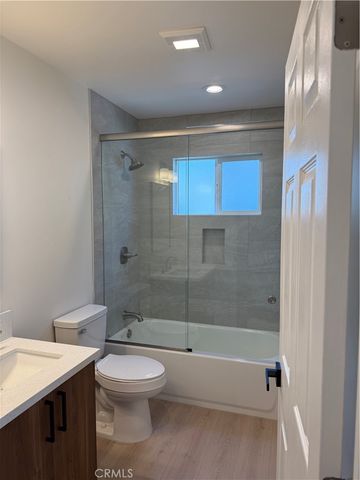 8959 San Luis, South Gate, CA 90280