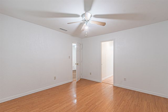 2618 Centerville Road, Dallas, TX 75228