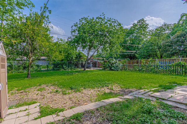 2618 Centerville Road, Dallas, TX 75228