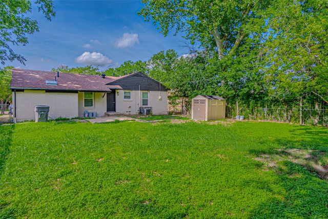 2618 Centerville Road, Dallas, TX 75228