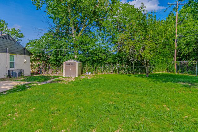 2618 Centerville Road, Dallas, TX 75228