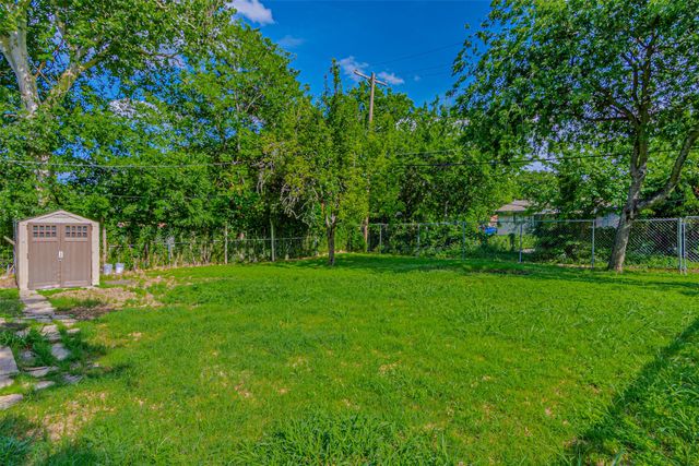 2618 Centerville Road, Dallas, TX 75228