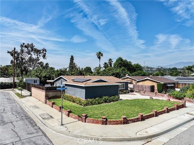 1535 S Pinkerton Road, Glendora, CA 91740