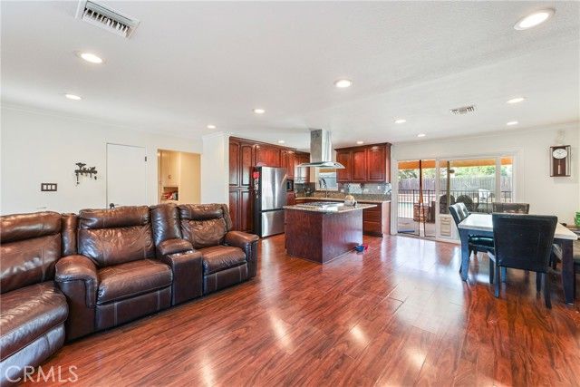 1535 S Pinkerton Road, Glendora, CA 91740