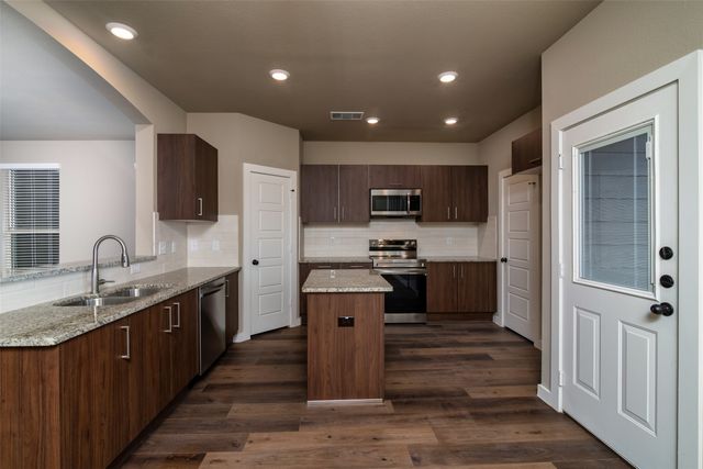 601 Fallow Drive, Venus, TX 76084