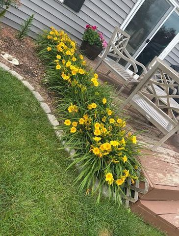 237 Royal Ridge Drive, Oconomowoc, WI 53066