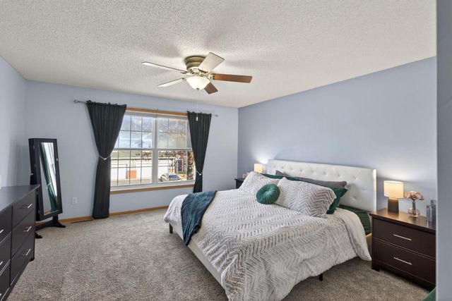 8530 Grove Circle, Shakopee, MN 55379